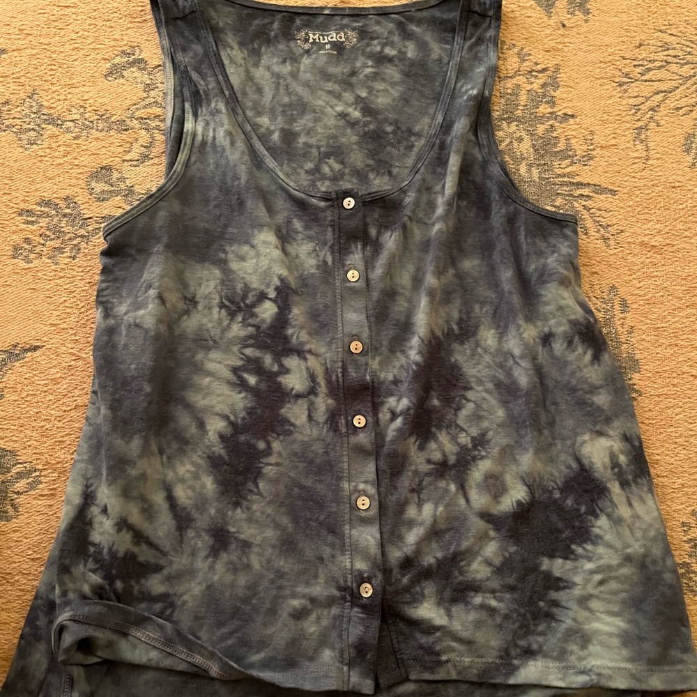 blue tie-dye button-up tank
